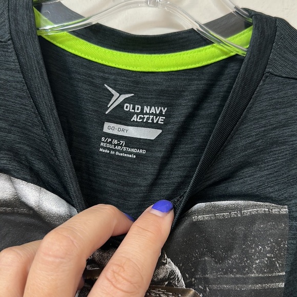 Old navy long sleeve - Picture 2 of 2